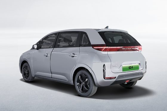 Το BYD Pure Electric Taxi D1 έχει αυτονομία 418 χλμ και ηλεκτρική συρόμενη πόρτα