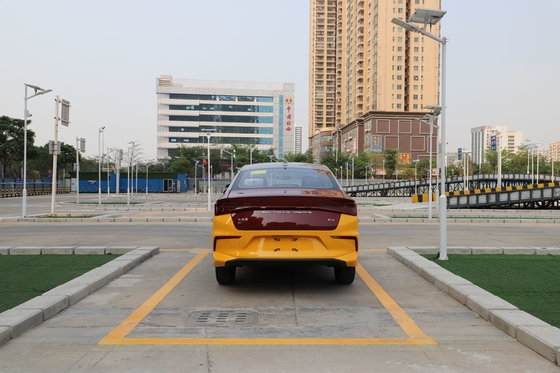 Ειδικό όχημα BYD Pure Electric e3 με εμβέλεια 350 χλμ.