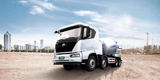 Ποσοστό απόδοσης κόστους Wang BYD 8x4 καθαρά ηλεκτρικά μηχανικά οχήματα μεγάλης χωρητικότητας για μείγμα τσιμέντου
