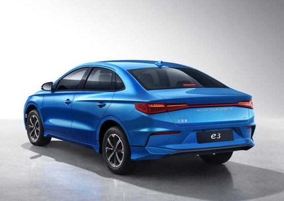 Κατασκευασμένο στην Κίνα με εμβέλεια 401KM BYD Καθαρό Ηλεκτρικό Οχήμα e3 Συνοικιακό Αυτοκίνητο Πόλης